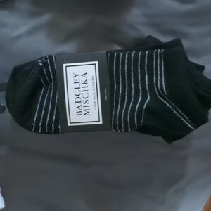 10 pairs Badgley Mischka women's no show socks  New